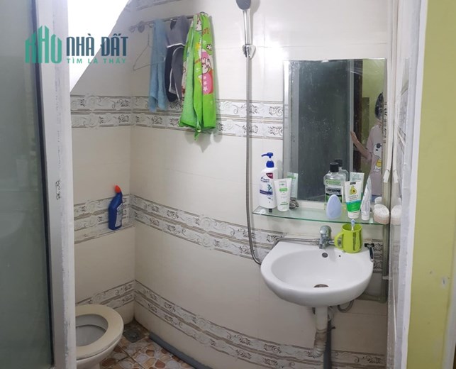 CHÍNH CHỦ TÔI CẦN BÁN NHÀ XÃ ĐÀN 20M2*3T, Ô TÔ 10M, GIÁ BÁN 900 TR.