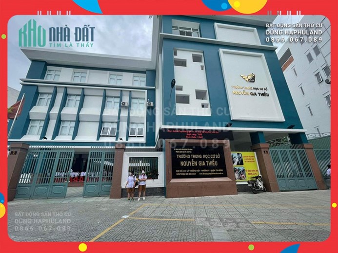QTB. Bán nhà hẻm 5M, gần mặt tiền Lý Thường Kiệt, giáp Q10. 105m2, 3T. Giá tốt!