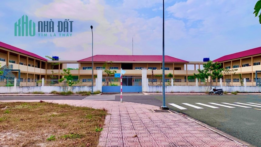 CẦN SANG NHƯỢNG LẠI LÔ ĐẤT BÀU BÀNG GIÁ RẺ CHỈ TỪ 1 TỶ 550