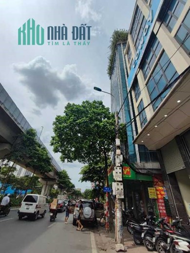 Bán nhà mặt phố Yên Lãng, 180m2, phù hợp xây tòa nhà SPA, KS giá nhỉnh 27 tỷ