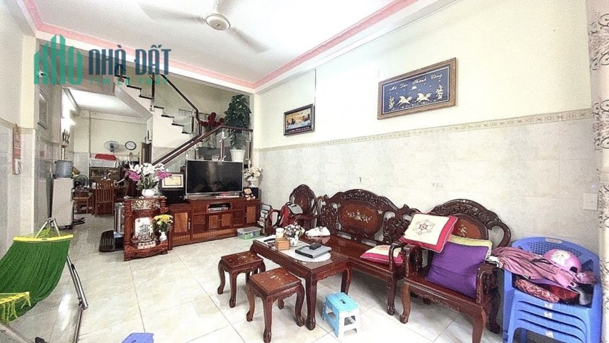 Giải quyết việc gia đình bán gấp nhà 3 tầng 55m2 Hẻm xe hơi Bình Long TP chỉ 4,8 tỷ TL.