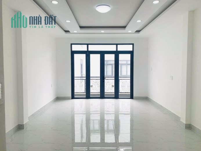 Bán nhà Phú Nhuận HXH , 50m2, 5 Tầng BTCT Thích Quảng Đức . Giá 7,9 Tỷ