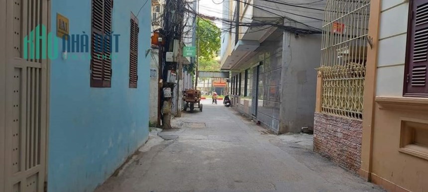 hoàng quốc việt cầu giấy lô góc ngõ thông ôtô CCMN nhỉnh 20 tỷ 88m 8T