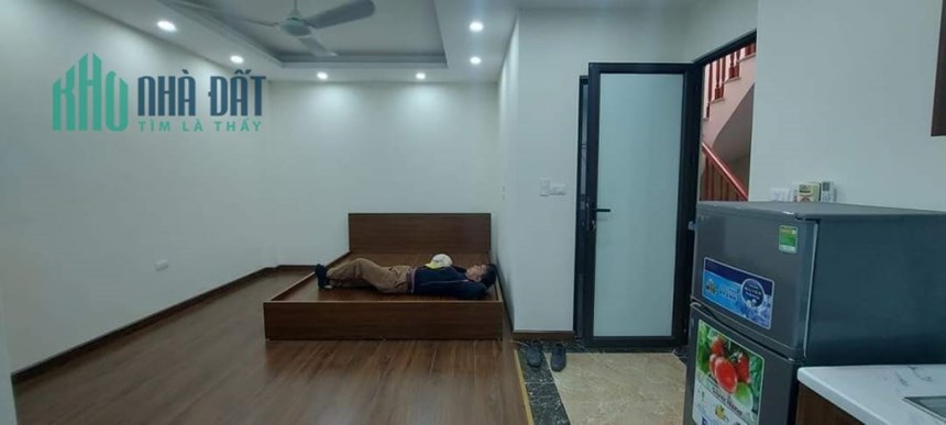 hoàng quốc việt cầu giấy lô góc ngõ thông ôtô CCMN nhỉnh 20 tỷ 88m 8T