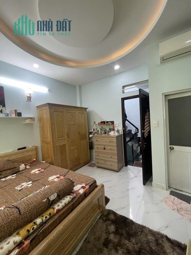 XE HƠI VÀO TRONG - SÁT KDC SÔNG ĐÀ - NHÀ ĐÚC 3 TẤM - 4PN - NGANG GẦN 5M - 80M2 - HƠN 5 TỶ