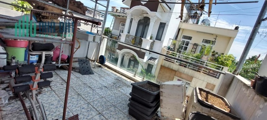 XE HƠI VÀO TRONG - SÁT KDC SÔNG ĐÀ - NHÀ ĐÚC 3 TẤM - 4PN - NGANG GẦN 5M - 80M2 - HƠN 5 TỶ
