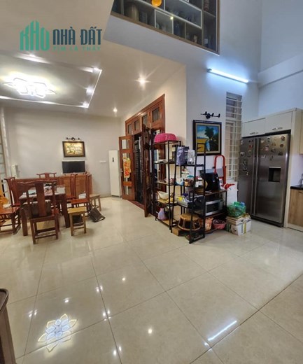 BÁN NHÀ 5 TẦNG LẠC LONG QUÂN, CẦU GIẤY. DOEENJ TÍCH 57M2 X 4M