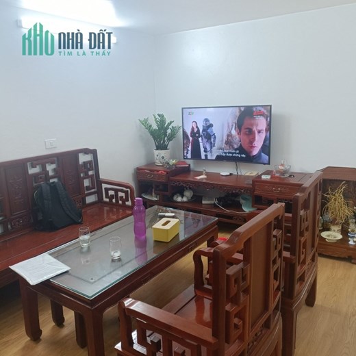 Bán nhà Nguyễn Văn Linh,Long Biên 3 tầng ,61m2 ,MT 4.2m, oto tránh giá nhỉnh 4 tỷ