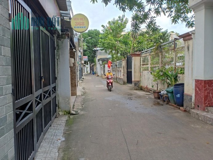 Bán nhà Đường số 9, Trường Thọ, Thủ Đức, hẻm xe hợi, ngang 6m, giá chỉ 7.tỷ.