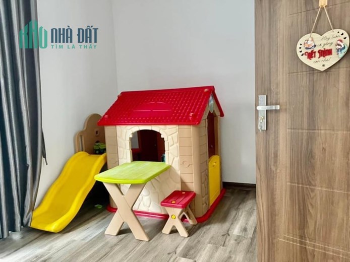 Bán LỖ! Siêu đẹp Nhân Chính, ngõ to nhà thoáng, cực kỳ nông, 35m, 5T, 4.18 tỷ