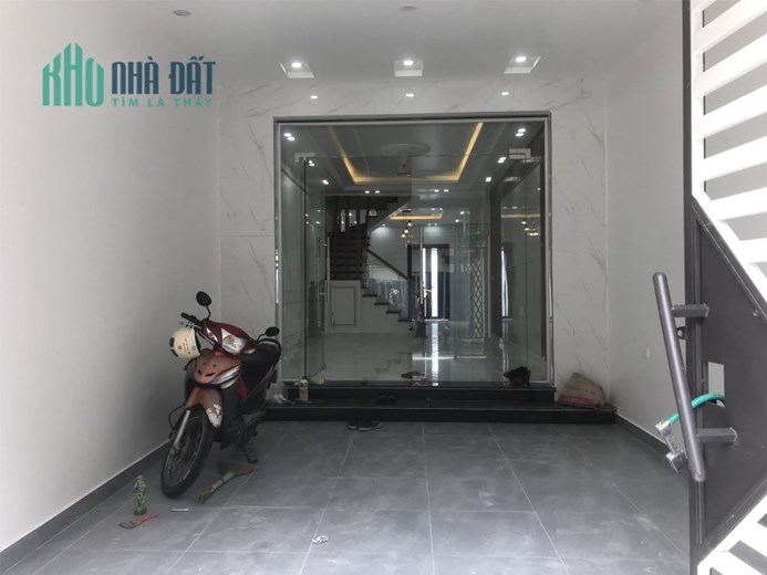 Bán căn nhà dân xây độc lập Ô tô vào nhà 72m x 4 tầng Đường Đà  Nẵng Ngô Quyền Hải Phòng.
