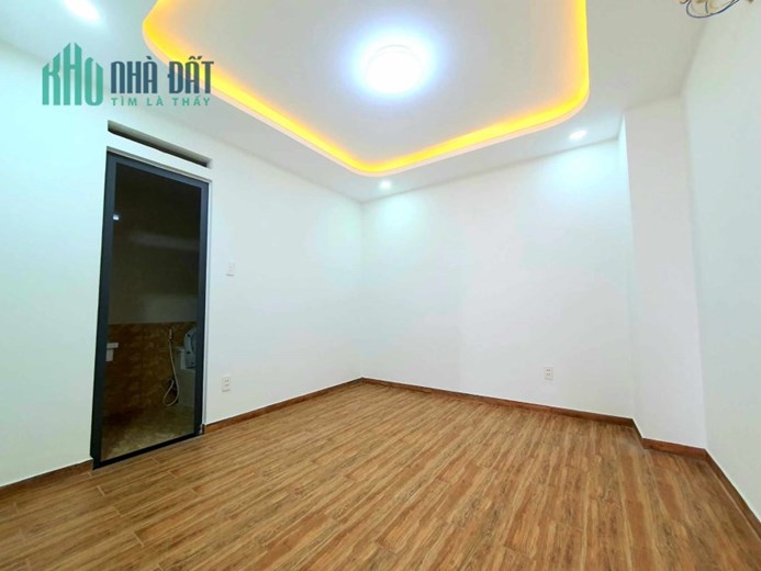Giảm 2 tỷ,Bán Rẻ Nhà Hẻm Xe Tải Trường Chinh Gần Etown Cộng Hòa Tân Bình,62m2,Nhỉnh 5Tỷ
