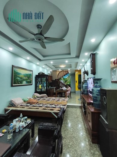 Mặt Phố trung tâm quận Hai Bà Trưng 80m 5 tầng MT4.8m ô tô thang máy Kinh doanh tuyệt vời