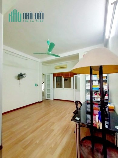 Bán nhà ngõ 23 Bồ Đề - Oto - Mặt ngõ -  Thông 2 đầu - Nhỉnh 5 tỷ.