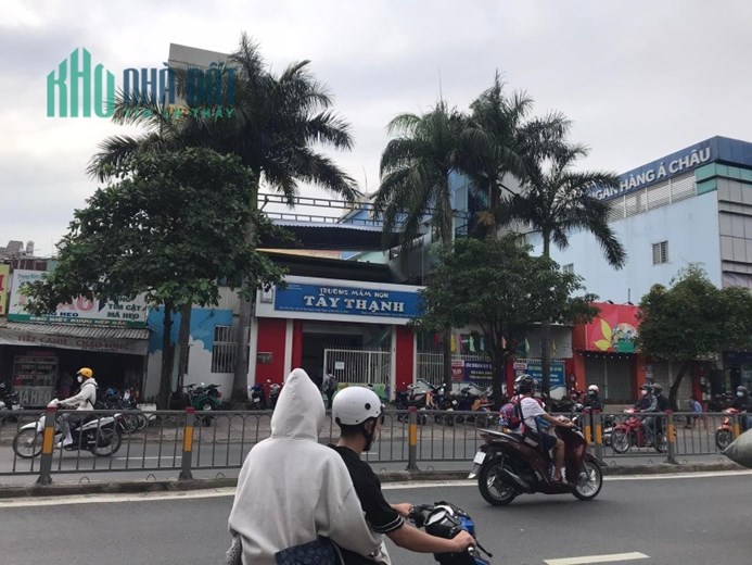 Bán Nhà HXH Lê Trọng Tấn 5x22M, HXT thông, nhiều tiện ích xung quanh, chỉ  nhỉnh 5 tỷ