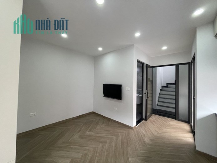 VỊ TRÍ ĐẮC ĐỊA - KINH DOANH CĂN HỘ - FULL NỘI THẤT CAO CẤP - DÒNG TIỀN - GARA 2 Ô TÔ.