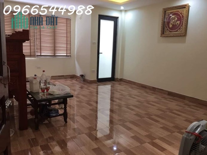 Bán nhà phân lô Sài Đồng, nhỉnh 6 tỷ, ô tô tránh, văn phòng, kinh doanh