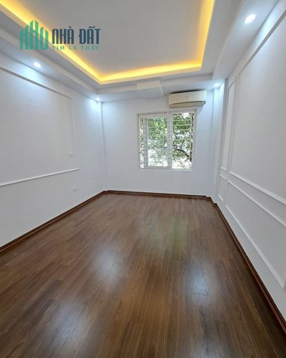 Siêu Phẩm Nhà Phố Ngọc Trì – Ô Tô Vào Nhà – 35M x 5 Tầng – MT 4M – Giá 3,8 Tỷ