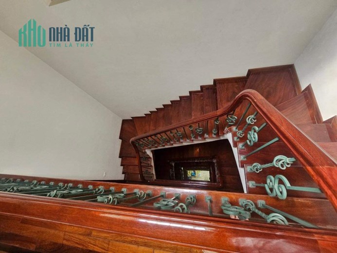 SIÊU PHẨM MẶT PHỐ HUẾ, VIP TRUNG TÂM HAI BÀ TRƯNG, KINH DOANH ĐỈNH, 75M2*5T*45 TỶ.