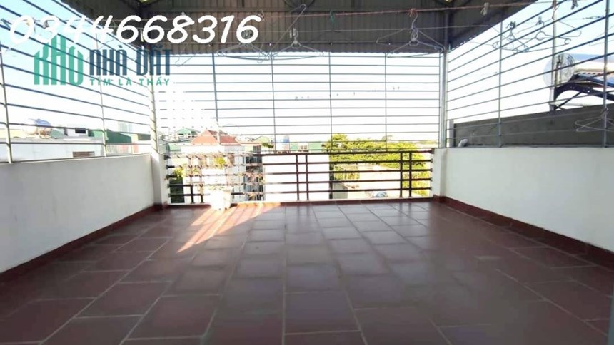 Bán nhà Ngọc Thụy, ô tô đỗ cửa, 45m2 5 tầng giá 3.9 tỷ