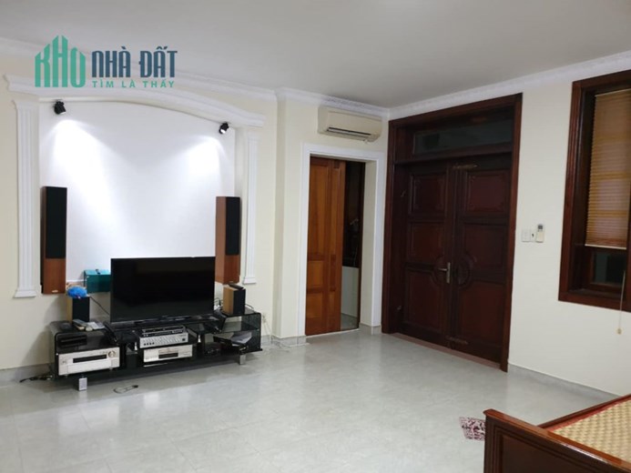 BÁN BIỆT THỰ HẺM 60 LÂM VĂN BỀN, TÂN KIỂNG, QUẬN 7 - 332M2