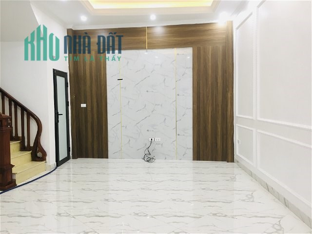 CẦN BÁN GẤP NHÀ NGỌC HỒI CỰC HÓT 50 M2, 5 TẦNG GIÁ CHỈ 3.5 TỶ - GIÁ BẤT CHẤP ĐẦU TƯ