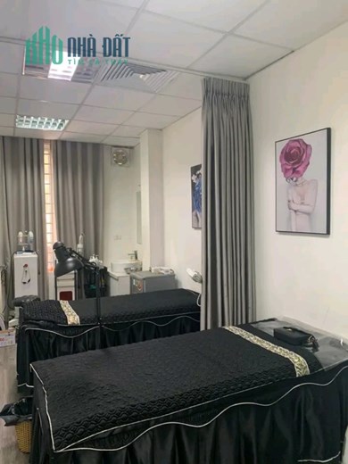Sang nhượng thanh lí toàn bộ Spa đầy đủ máy móc thiết bị bạn chỉ cần xách mông vào là hoạt động