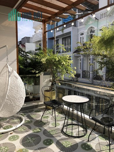 NHÀ ĐẸP TRUNG TÂM QUẬN 7, 4 TẦNG, 59m2, LỘ TRƯỚC NHÀ 5m, THÔNG TỨ TUNG, 6 TỶ THƯƠNG LƯỢNG