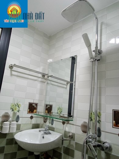Bán nhà 3tầng sát KĐT Thanh Hà Ô tô đỗ 30m Sổ đỏ sẵn Giá SIÊU RẺ