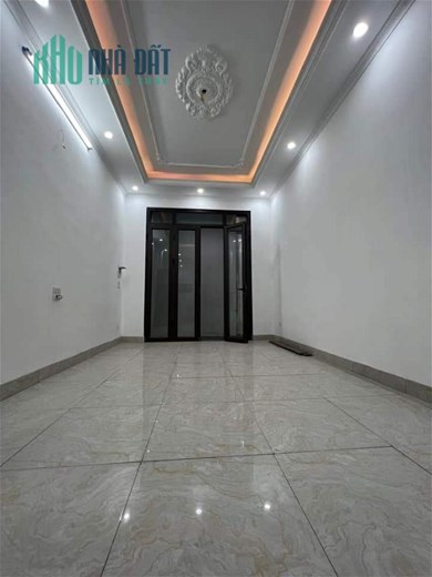 CẦN BÁN GẤP NHÀ ĐẸP 5 TẦNG THANH TRÌ, 32M2, 3 NGỦ, MT 3.6M, GIÁ 2.95 TỶ, Ô TÔ 10M, Ở NGAY.