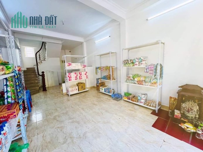 Bay nhanh! Phân lô Nguyễn Viết Xuân, kinh doanh ô tô, vỉa hè, ở luôn 45m*5T, MT 4m