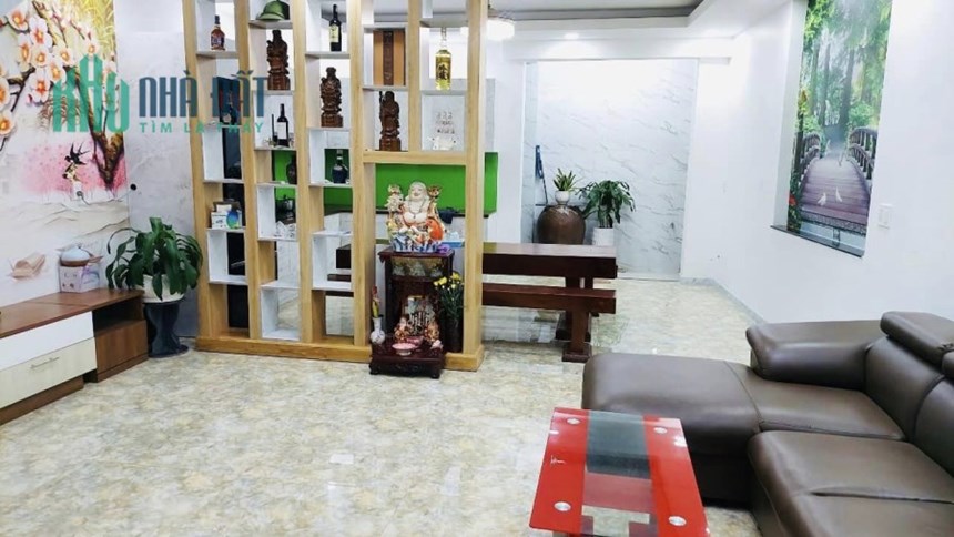 NHÀ ĐẸP - THOÁNG MÁT- HẺM XE HƠI - CÁCH BỆNH VIỆN LÊ VĂN THỊNH 1 KM- BÌNH TRƯNG ĐÔNG , QUẬN 2 60M2