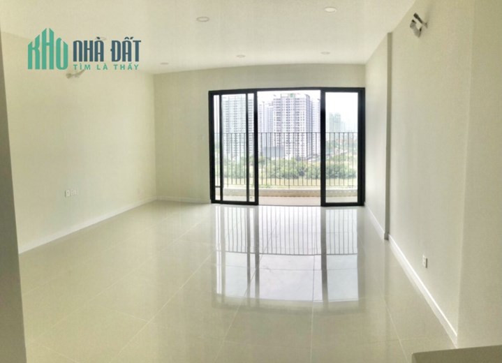 Đang có căn 37m2 tại Nguyễn Văn Linh Q.7; có rèm, máy lạnh 9tr/th
