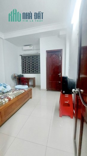 Bán Mặt Tiền Kinh Doanh 4Mx15M 4Tầng Đường Tân Sơn Nhì quận Tân Phú.