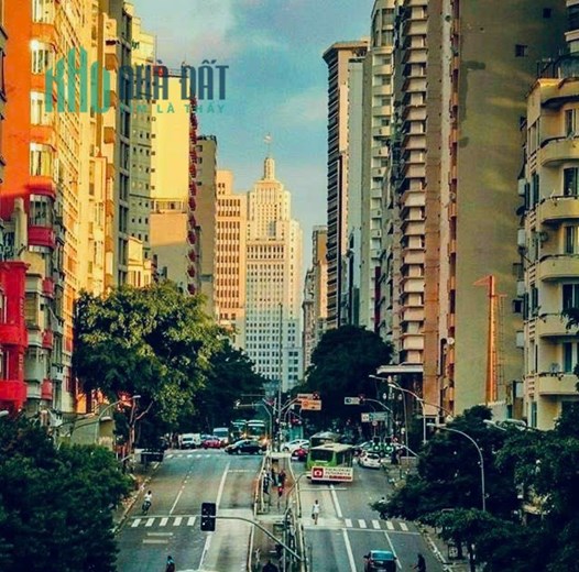 CẦN BÁN GẤP NHÀ MẶT TIỀN ĐƯỜNG 3/2, PHƯỜNG 14, QUẬN 10.