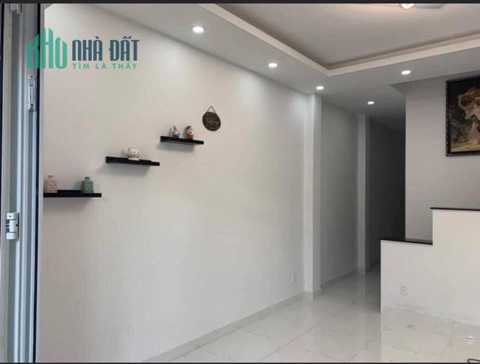 HẺM 5M THÔNG SÁT MẶT TIỀN, XH NGỦ TRONG NHA, 44M2 (4X11), 2 TẦNG BTCT SỔ VUÔNG,