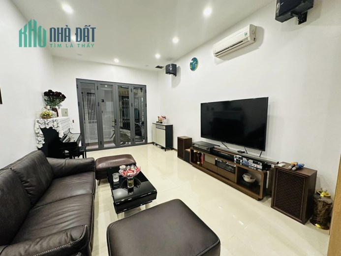 BÁN NHÀ QUAN NHÂN, THANH XUÂN, 5M Ô TÔ TRÁNH, 4PN SIÊU ĐẸP, 38/41M2 * 4T* HƠN 6 TỶ