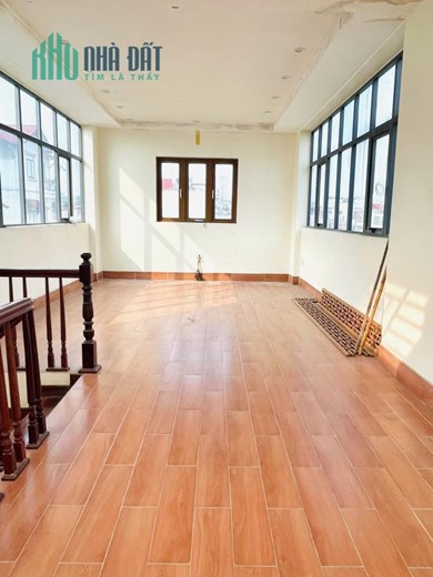 75m 7 Tầng Mặt Tiền 6m Phố Đào Tấn Trung Tâm Ba Đình. Hàng Xóm Lotte. Chủ Cần Bán Gấp Trong Tháng