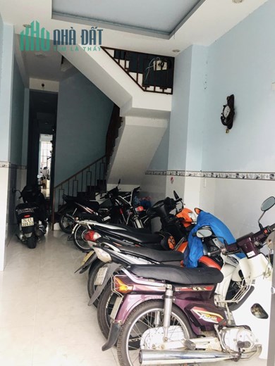 .Nhà 3 mê Mặt tiền đường 10.5m Trần Nhân Tông, 80m2, 11 phòng, 5.5 tỷ