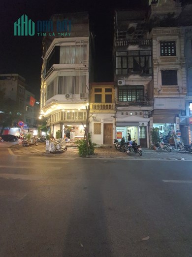 TRUNG TÂM ĐỐNG ĐA, GIÁP LĂNG BÁC, QUỐC TỬ GIÁM, 150M, 4T, MT 7M, Ô TÔ TRÁNH, KINH DOANH, 0937651883.