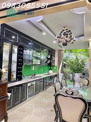 BÁN NHÀ  48m2 x 7 TẦNG -THANG MÁY - THÔNG SÀN KINH DOANH - 7 CHỖ VÀO NHÀ - HỒNG TIẾN - LONG BIÊN