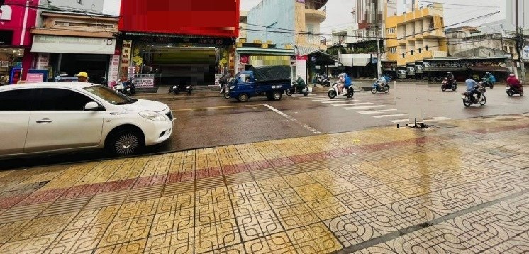 Mặt tiền đường Phan Châu Trinh Tam Kỳ, 685m2 Kinh Doanh Siêu Đỉnh. 25 tỷ