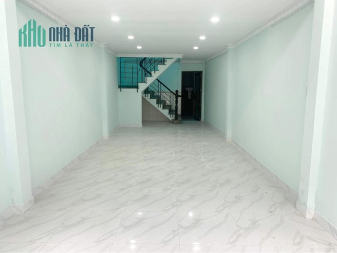 Nhà nở hậu HXH Âu Dương Lân P3Q8. Trệt,lửng. Giá 5,4 tỷ TL ít