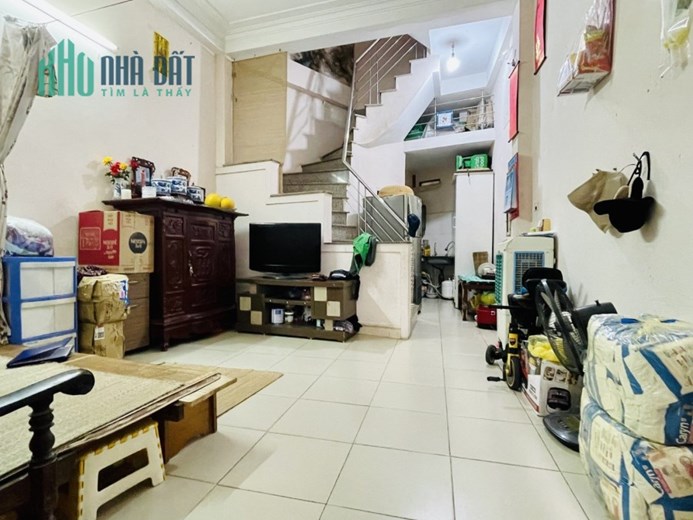 Ngõ 515 Hoàng Hoa Thám, Ba Đình, cách đường QH 10m, DT 70m2. 60 triệu/m2