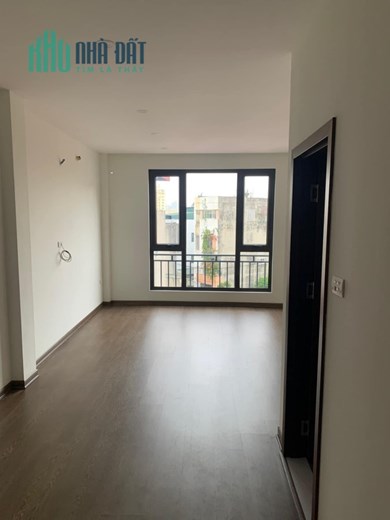 Nhà Phố Thạch Bàn – Diện Tích 40M x 5 Tầng – MT 4M – Giá Chỉ Nhô 3 Tỷ