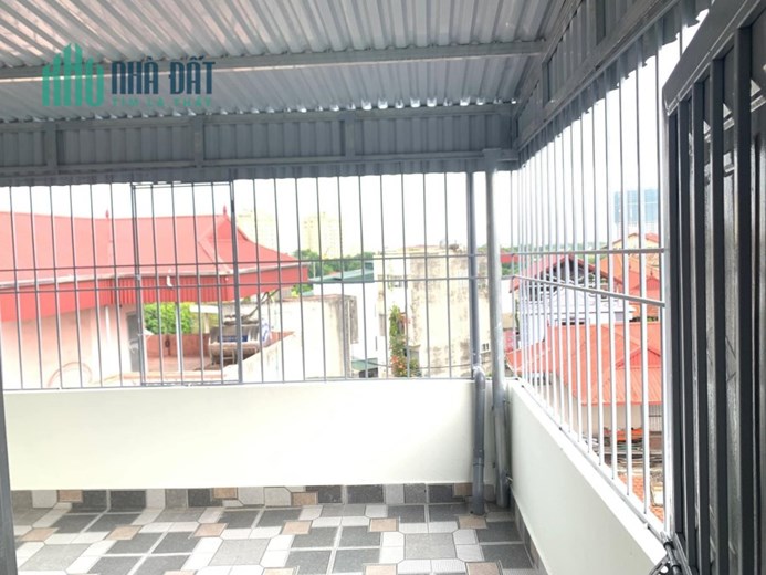Cực Hiếm - Nhà Phố Thạch Bàn – Diện Tích 40M x 5 Tầng – MT 4M – Giá Chỉ Nhô 3 Tỷ
