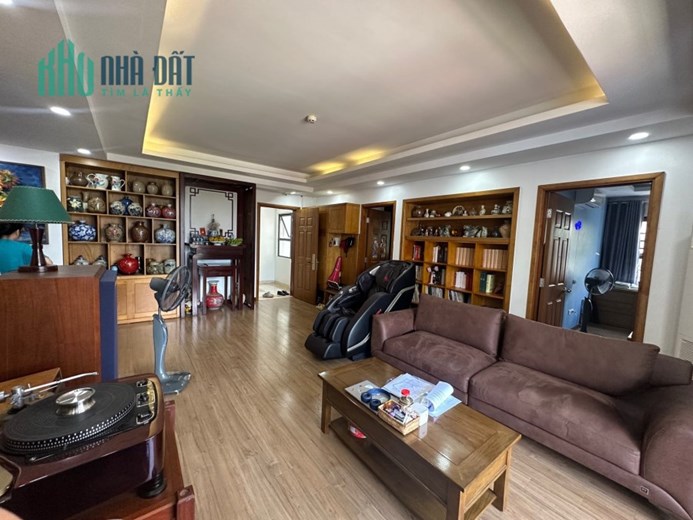 Bán Chung Cư Dream Home Center 282 Nguyễn Huy Tưởng 110m2