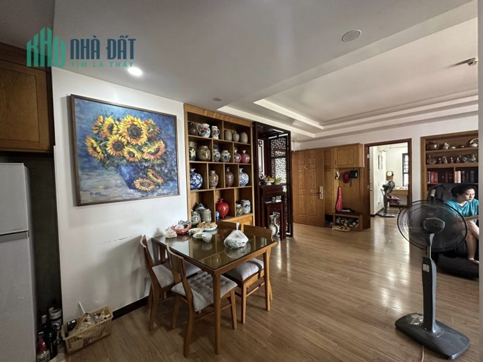 Bán Chung Cư Dream Home Center 282 Nguyễn Huy Tưởng 110m2
