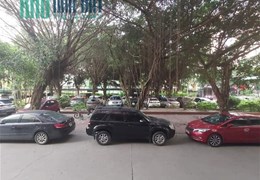 BÁN CC  KĐT MỚI XA LA - CT1A 77 M2 LÔ GÓC - 2PN - GIÁ 2.3 TỶ TIỆN ÍCH XUNG QUANH BẠT NGÀN.