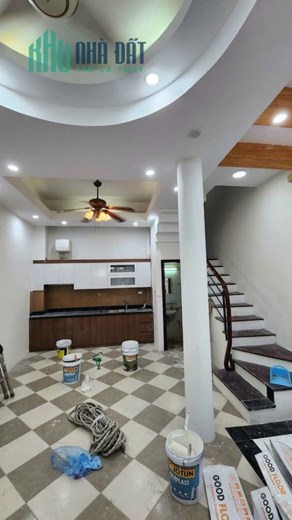 Bán nhà THỤY KHUÊ,gần trường CHU VĂN AN 45M2 5 TẦNG MT 5M GIÁ  6 TỶ 3 CÓ THƯƠNG LƯỢNG.